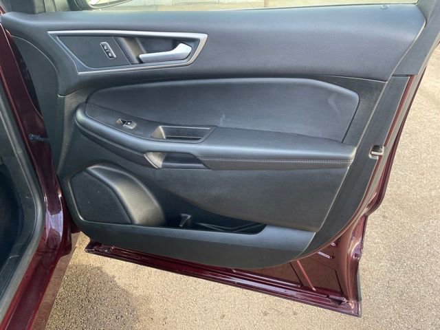 Used 2024 Ford Edge SEL w/ Convenience Package image 39