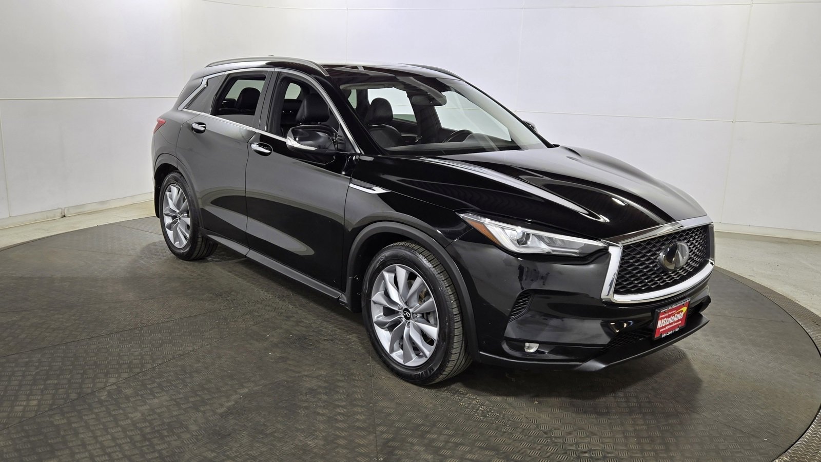 Used 2020 INFINITI QX50 Luxe w/ Navigation Package