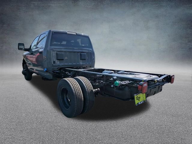 New 2026 RAM 3500 Tradesman AWD/4WD image 6