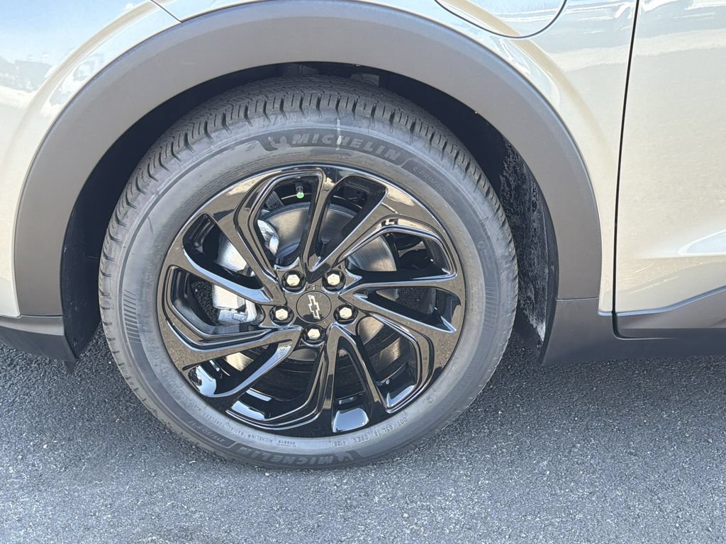 New 2027 Chevrolet Bolt RS w/ Technology Package FWD image 22