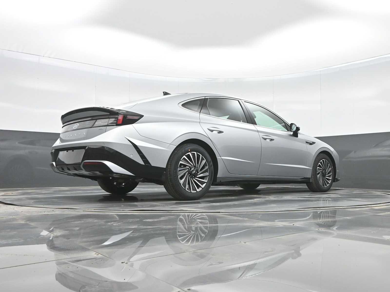 New 2026 Hyundai Sonata Limited image 34