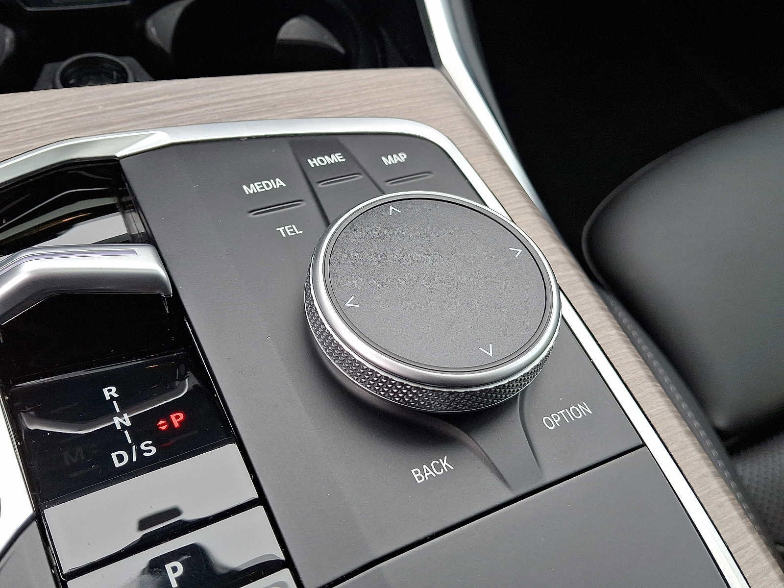 Used 2025 BMW 330i xDrive Sedan w/ Premium Package image 25