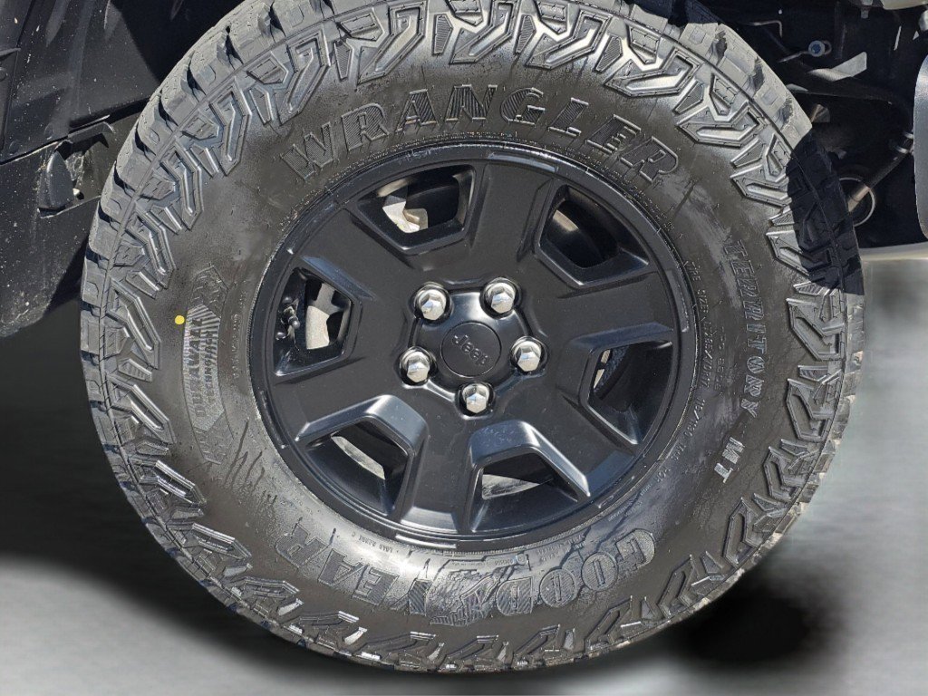 Used 2023 Jeep Gladiator Mojave w/ Cold Weather Group image 20