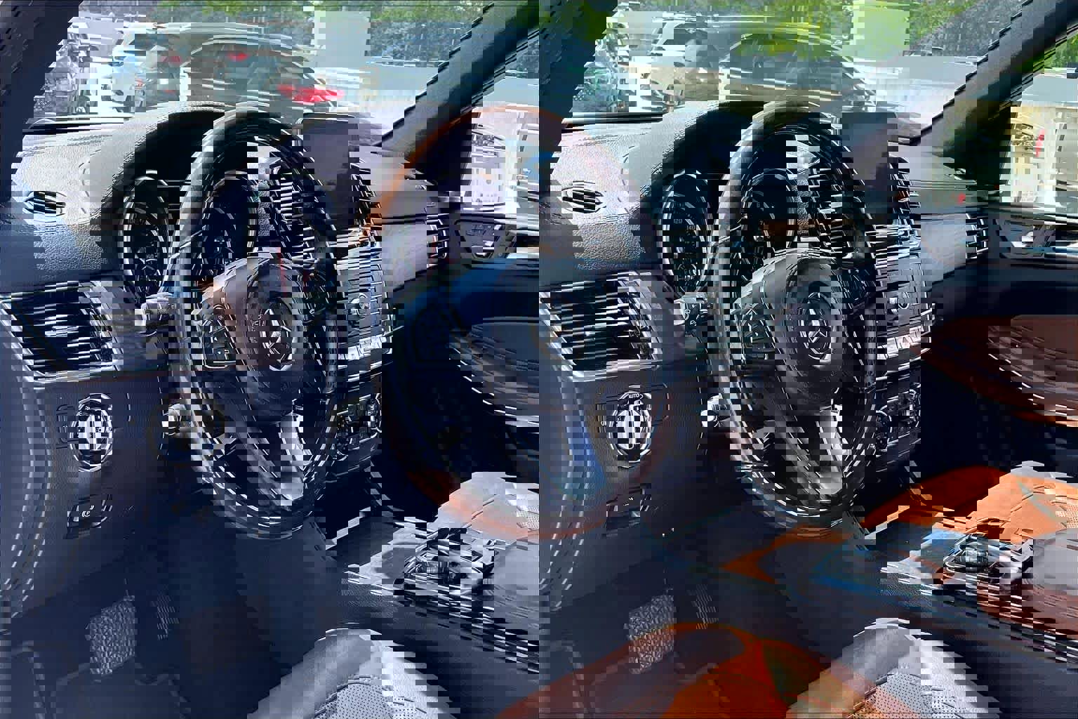 Used 2019 Mercedes-Benz GLS 550 4MATIC image 17