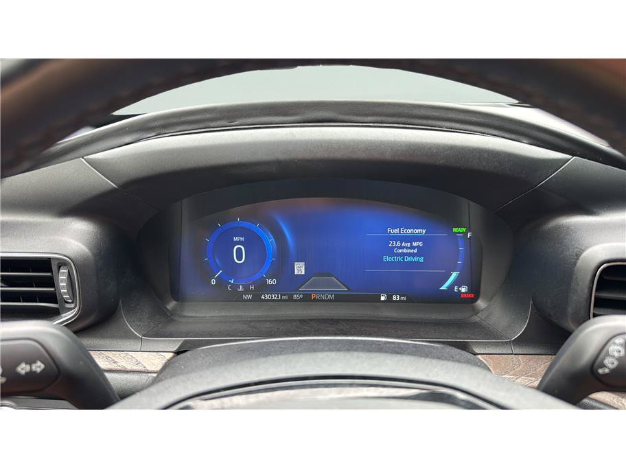 Used 2021 Ford Explorer Platinum AWD/4WD image 37