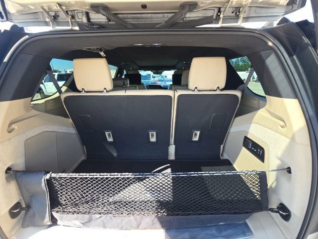 Used 2021 Cadillac Escalade Premium Luxury w/ Driver Assist Tech Package AWD/4WD image 13