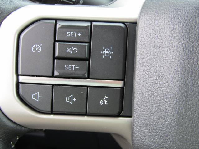 Certified 2024 Ford Expedition XLT AWD/4WD image 22