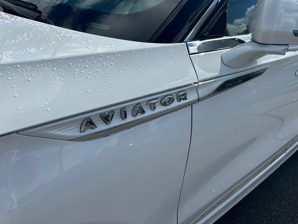 Used 2021 Lincoln Aviator Reserve w/ Equipment Group 208A AWD/4WD image 7