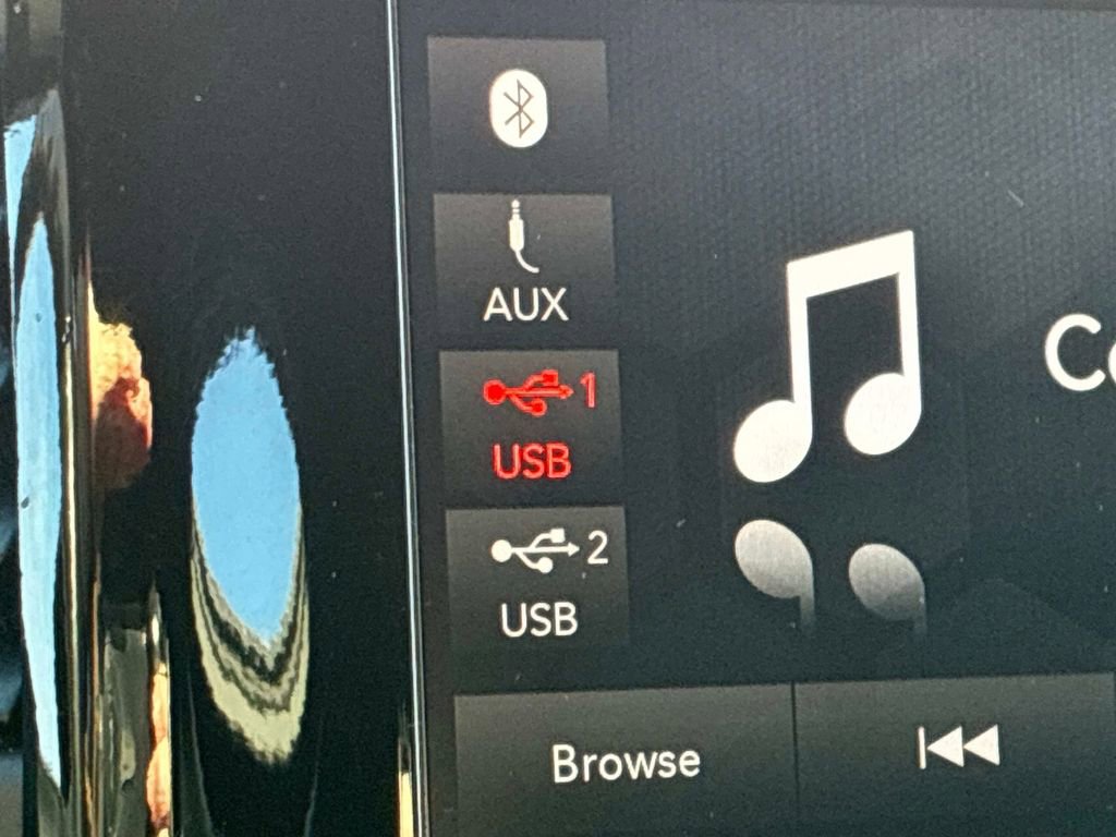 Used 2019 Jeep Grand Cherokee Overland image 34