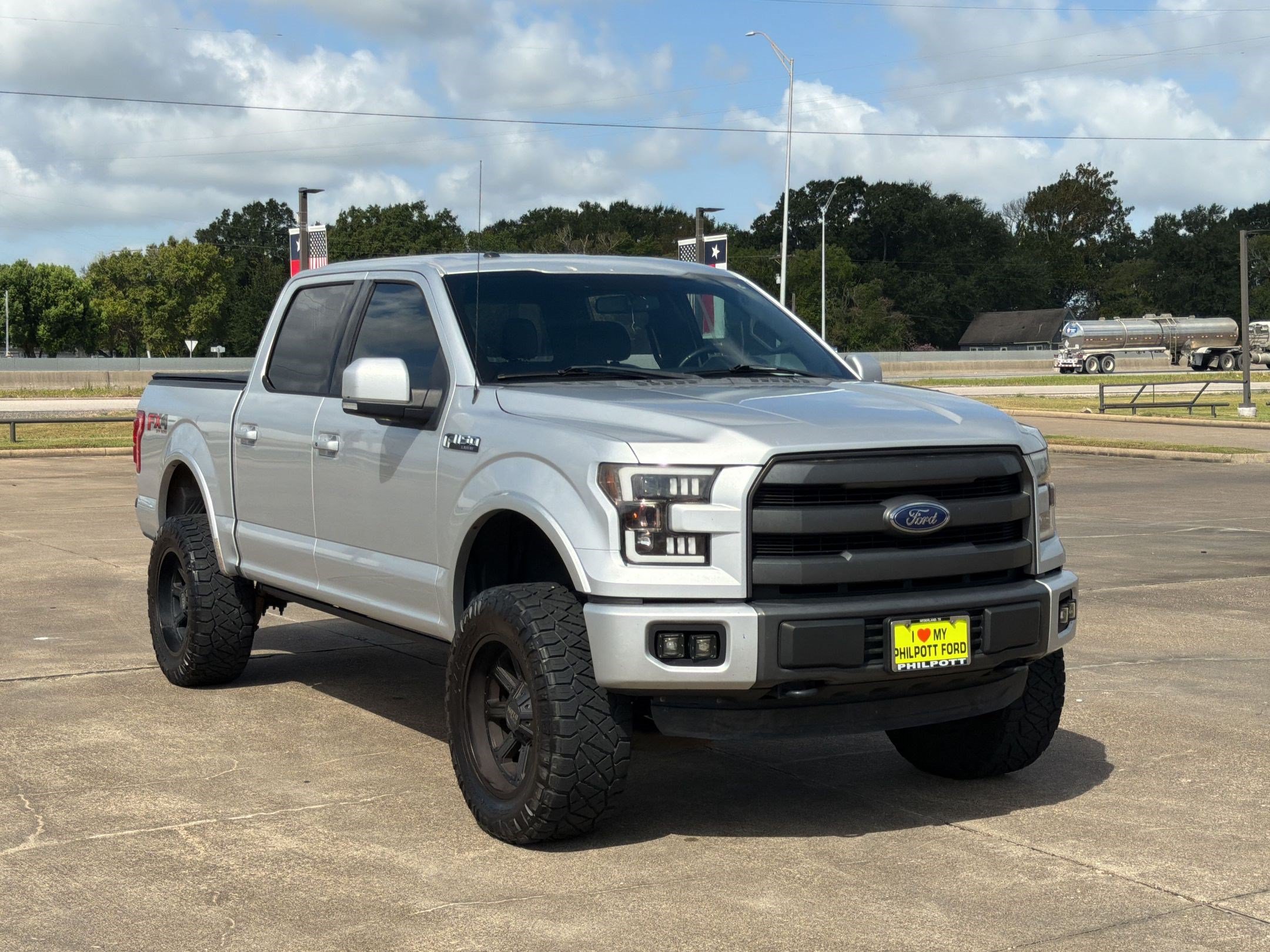 Used 2015 Ford F150 Lariat AWD/4WD image 7