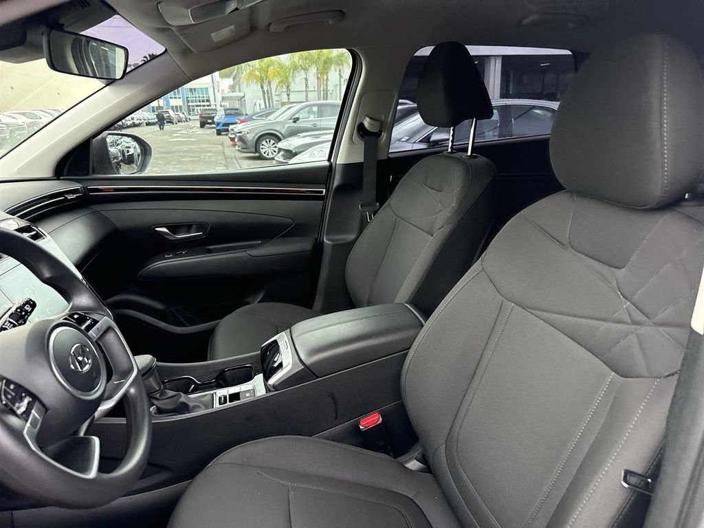 Used 2024 Hyundai Tucson SE image 15