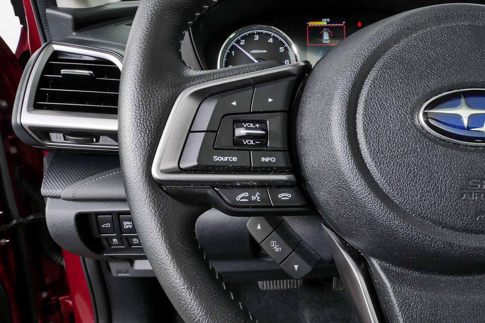Used 2020 Subaru Forester Touring AWD/4WD image 9