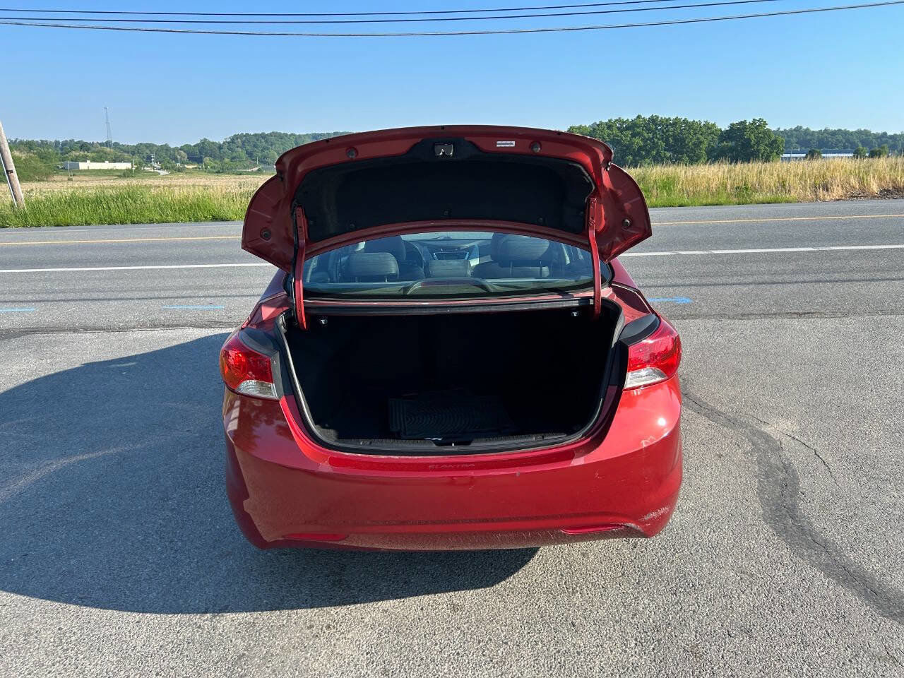 Used 2012 Hyundai Elantra Limited FWD image 11