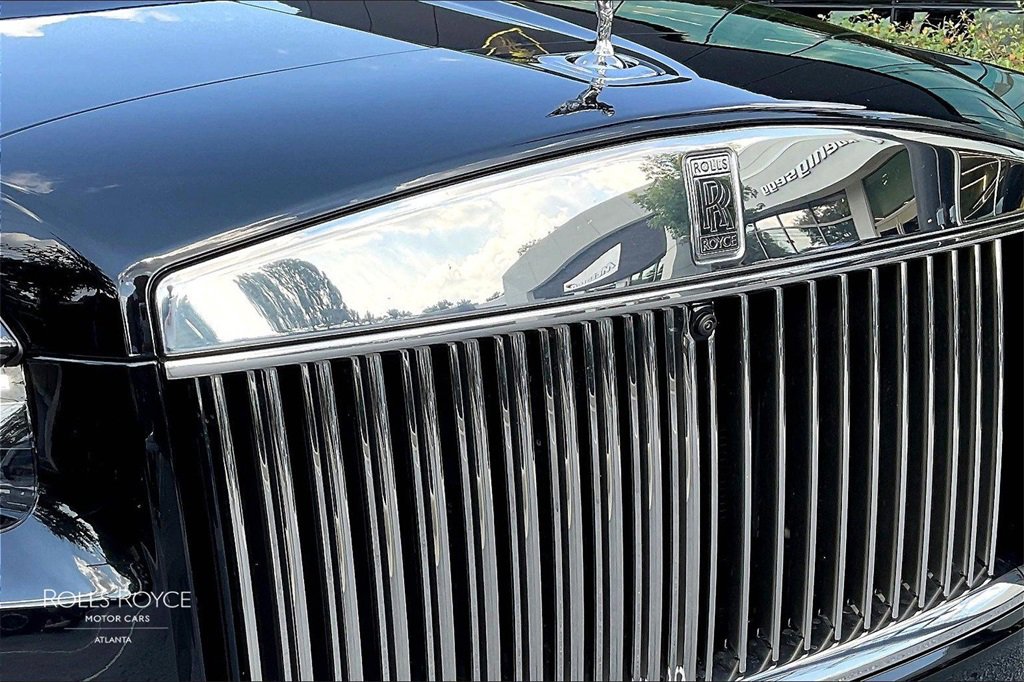 Certified 2025 Rolls-Royce Cullinan image 29