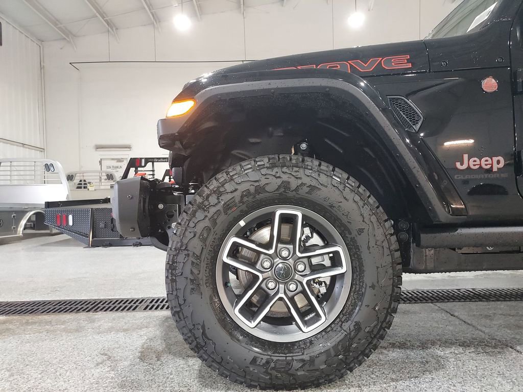 New 2026 Jeep Gladiator Mojave AWD/4WD image 16