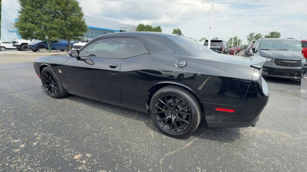 Used 2023 Dodge Challenger R/T Scat Pack RWD image 6