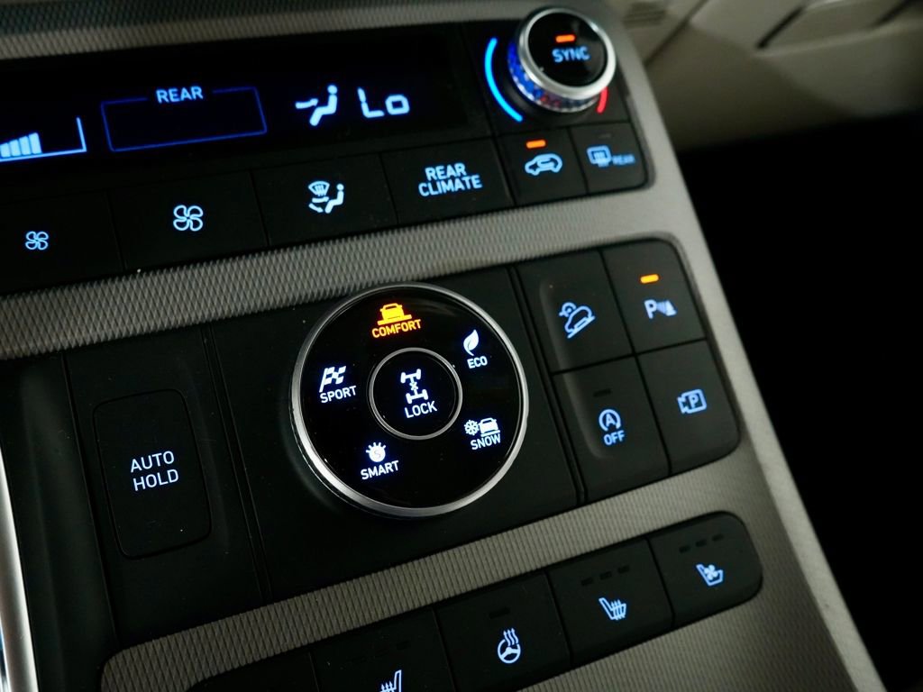 Used 2023 Hyundai Palisade Limited image 23