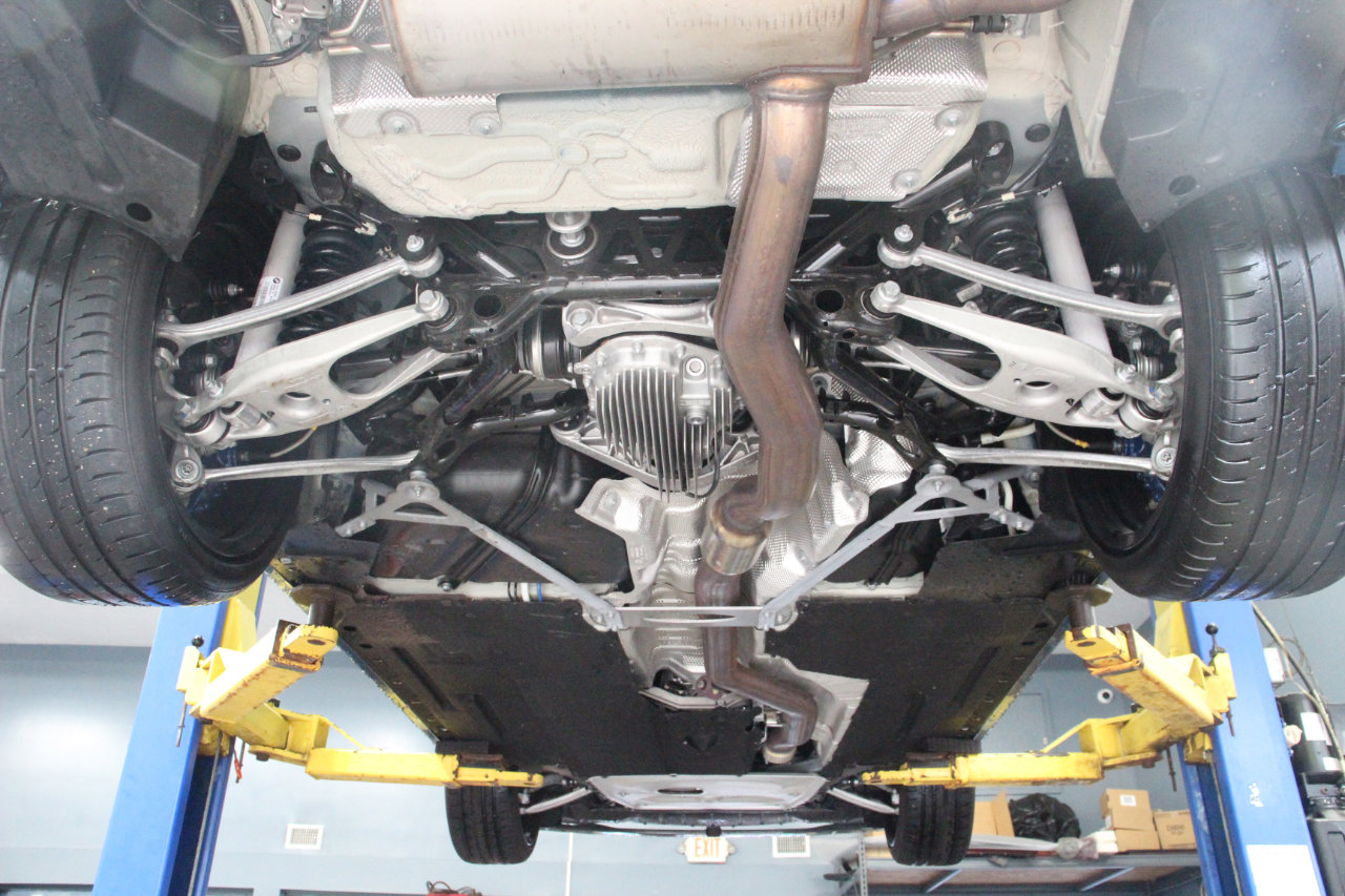 Used 2017 BMW M2 w/ Executive Package image 96