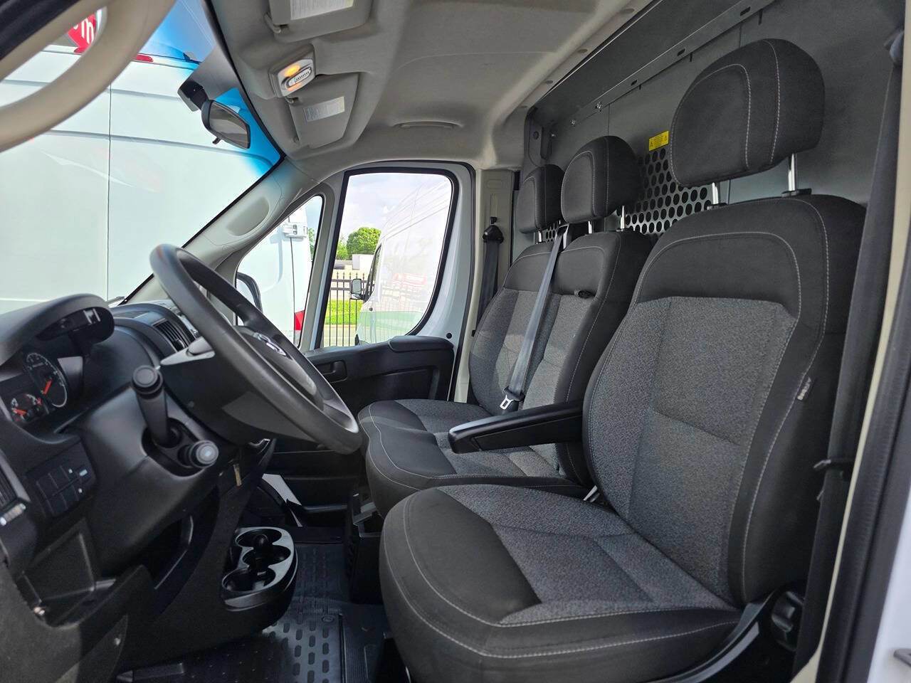 Used 2020 RAM ProMaster 3500 w/ Mopar Trailer Tow Group FWD image 11