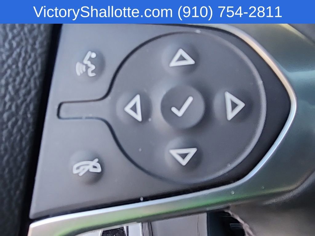 Used 2023 Chevrolet Traverse Premier image 15