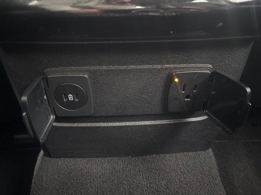 Used 2024 Lincoln Aviator Reserve image 36