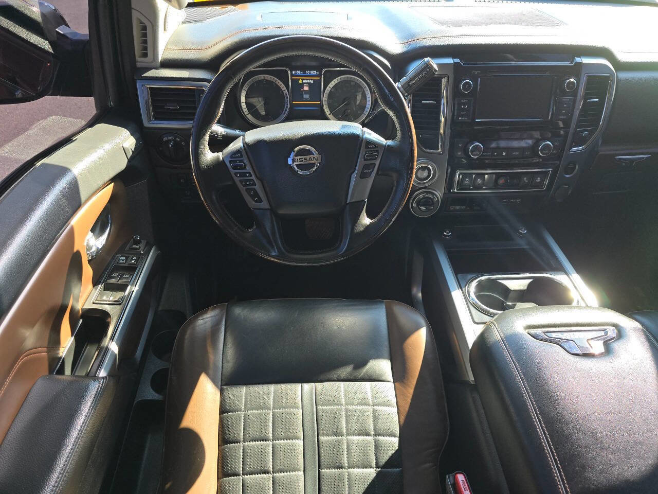 Used 2019 Nissan Titan Platinum Reserve w/ Platinum Utility Package image 27