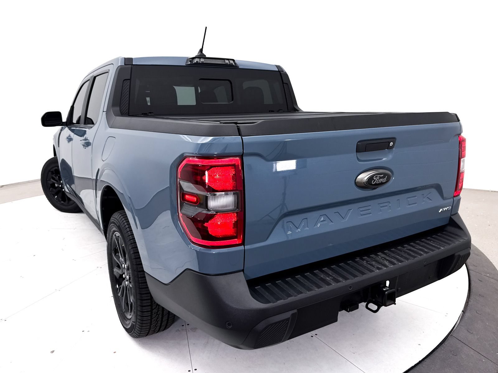 Used 2024 Ford Maverick Lariat w/ Black Appearance Package AWD/4WD image 8