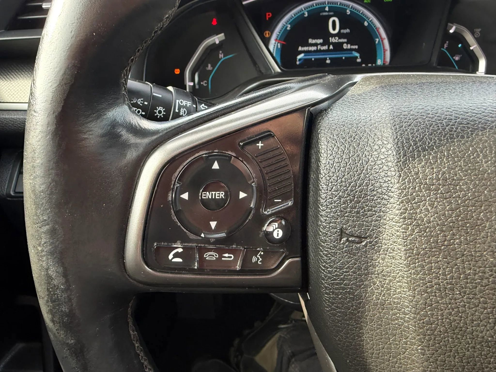 Used 2018 Honda Civic EX-L image 13