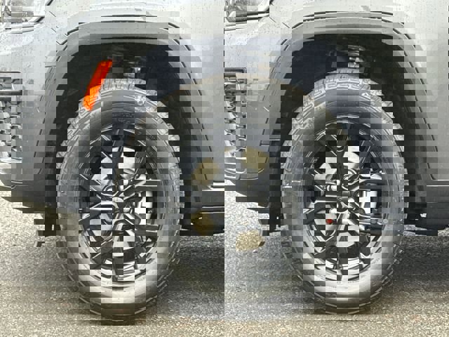 New 2026 Jeep Grand Cherokee Altitude image 7