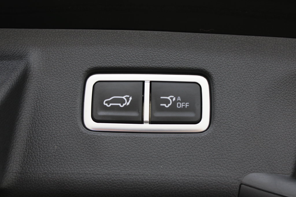 Used 2025 Kia Sorento X-Line EX AWD/4WD image 32
