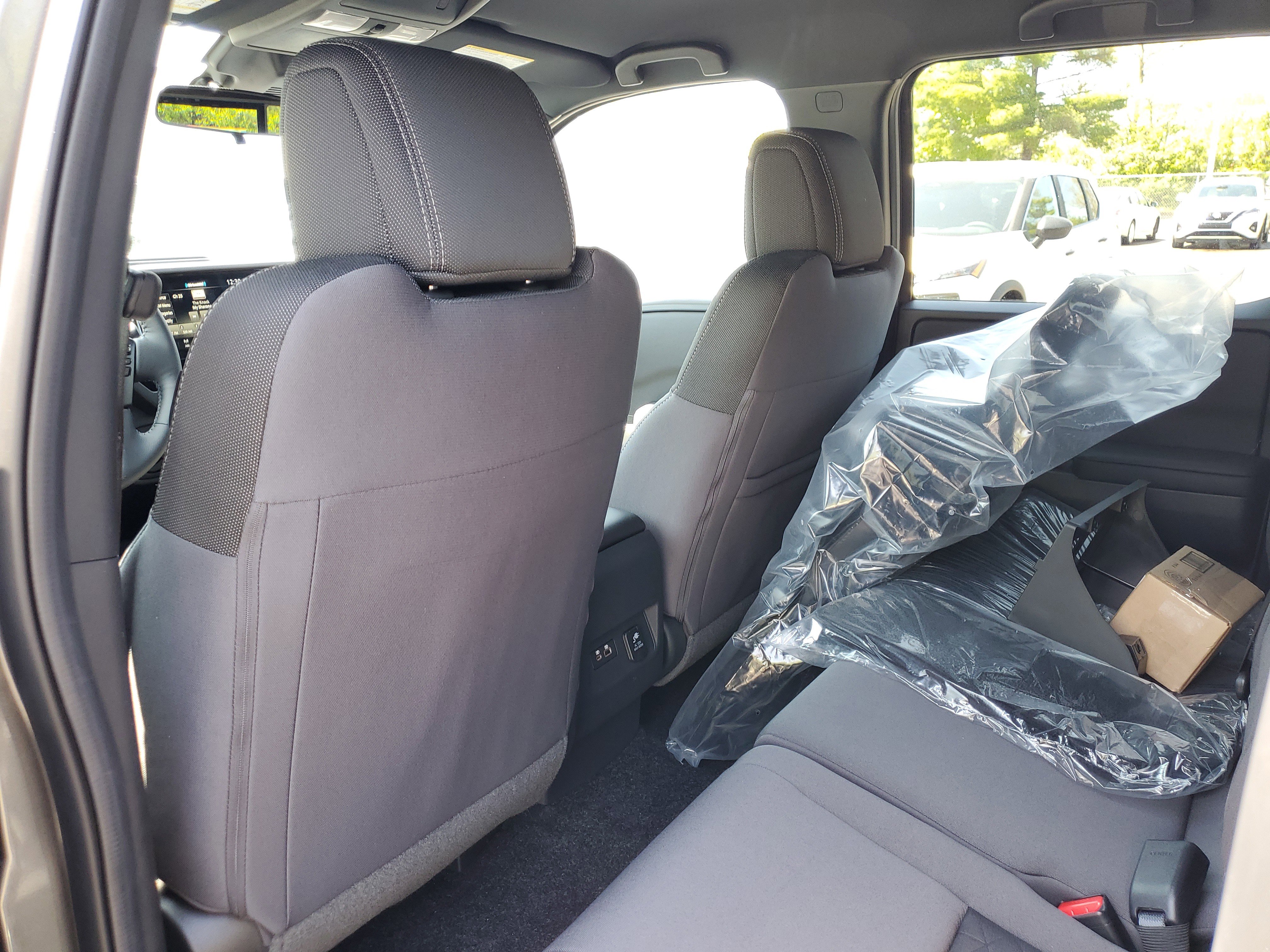 New 2026 Nissan Frontier SV AWD/4WD image 29
