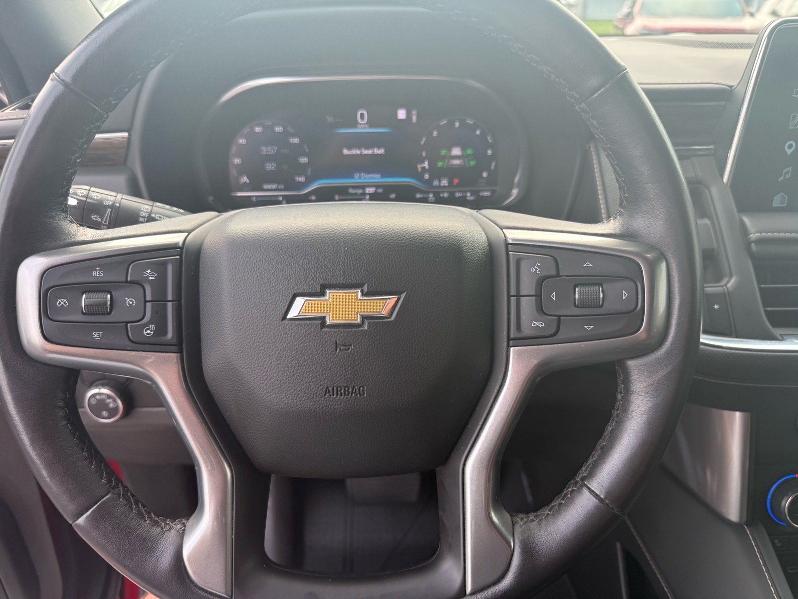 Used 2022 Chevrolet Tahoe Premier AWD/4WD image 22