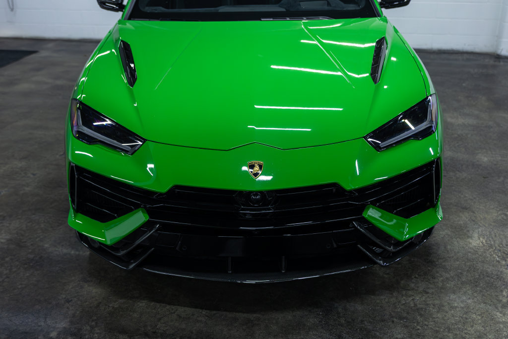 Used 2023 Lamborghini Urus Performante AWD/4WD image 11