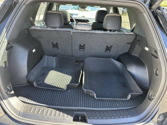 Certified 2025 GMC Terrain Elevation w/ Elevation Premium Package AWD/4WD image 33