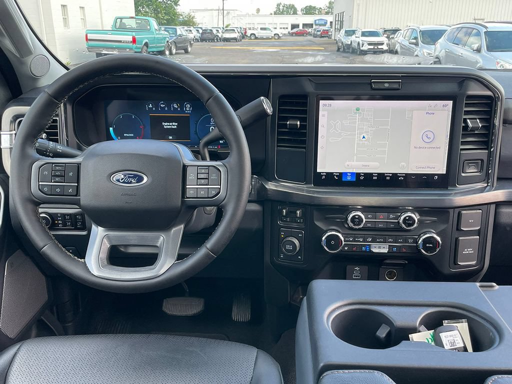 Used 2025 Ford F350 Lariat w/ Camper Package AWD/4WD image 33