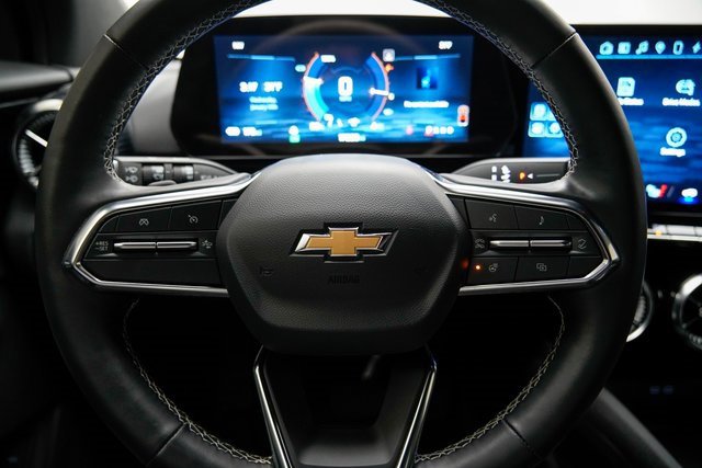 Used 2024 Chevrolet Blazer EV LT image 31