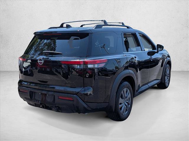 Used 2024 Nissan Pathfinder SV w/ SV Premium Package FWD image 6