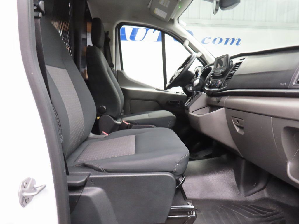 Used 2024 Ford Transit 250 Low Roof AWD w/ Exterior Upgrade Package image 19