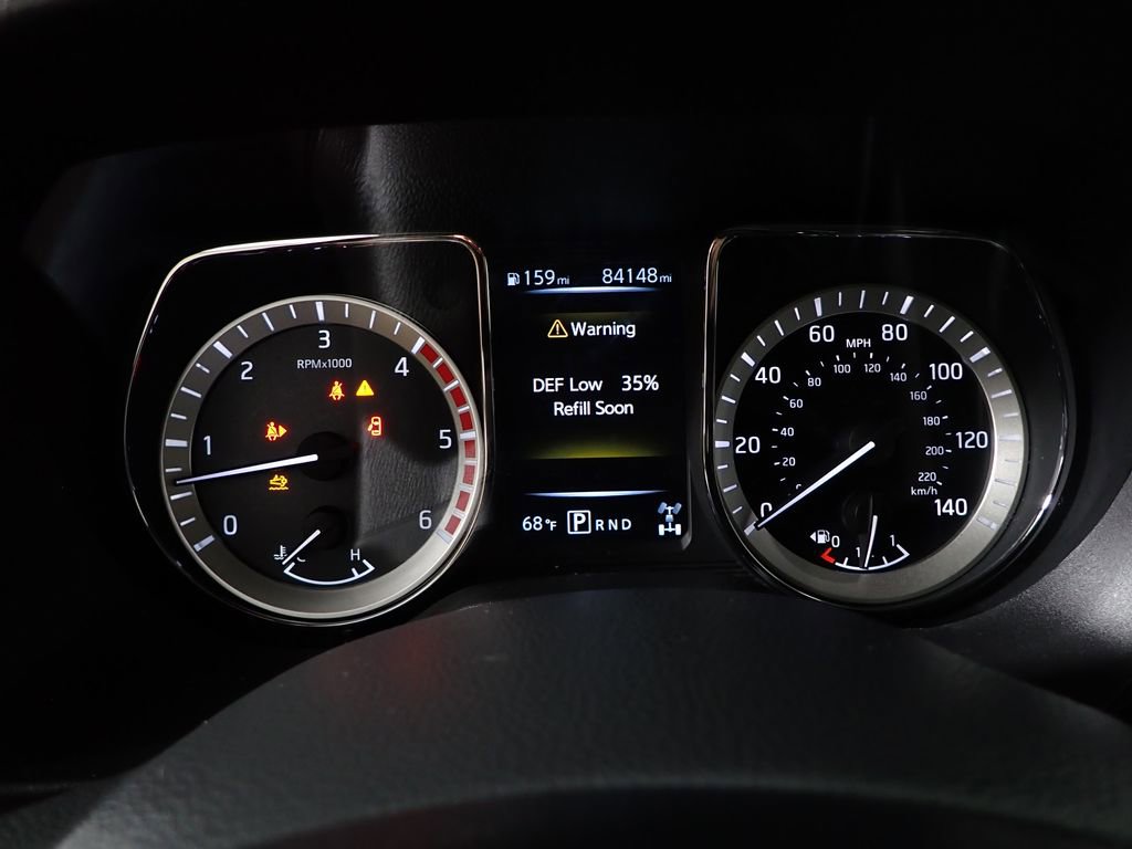 Used 2016 Nissan Titan SL image 32