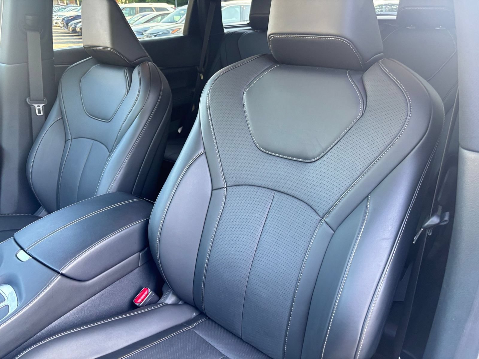Used 2026 INFINITI QX60 Luxe FWD image 40