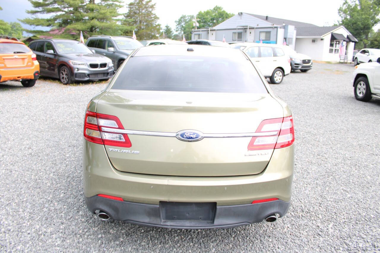 Used 2013 Ford Taurus Limited FWD image 8