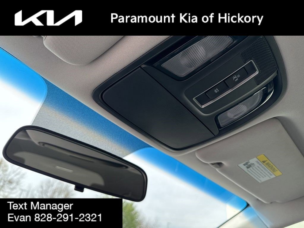 Used 2019 Kia Sorento LX image 28