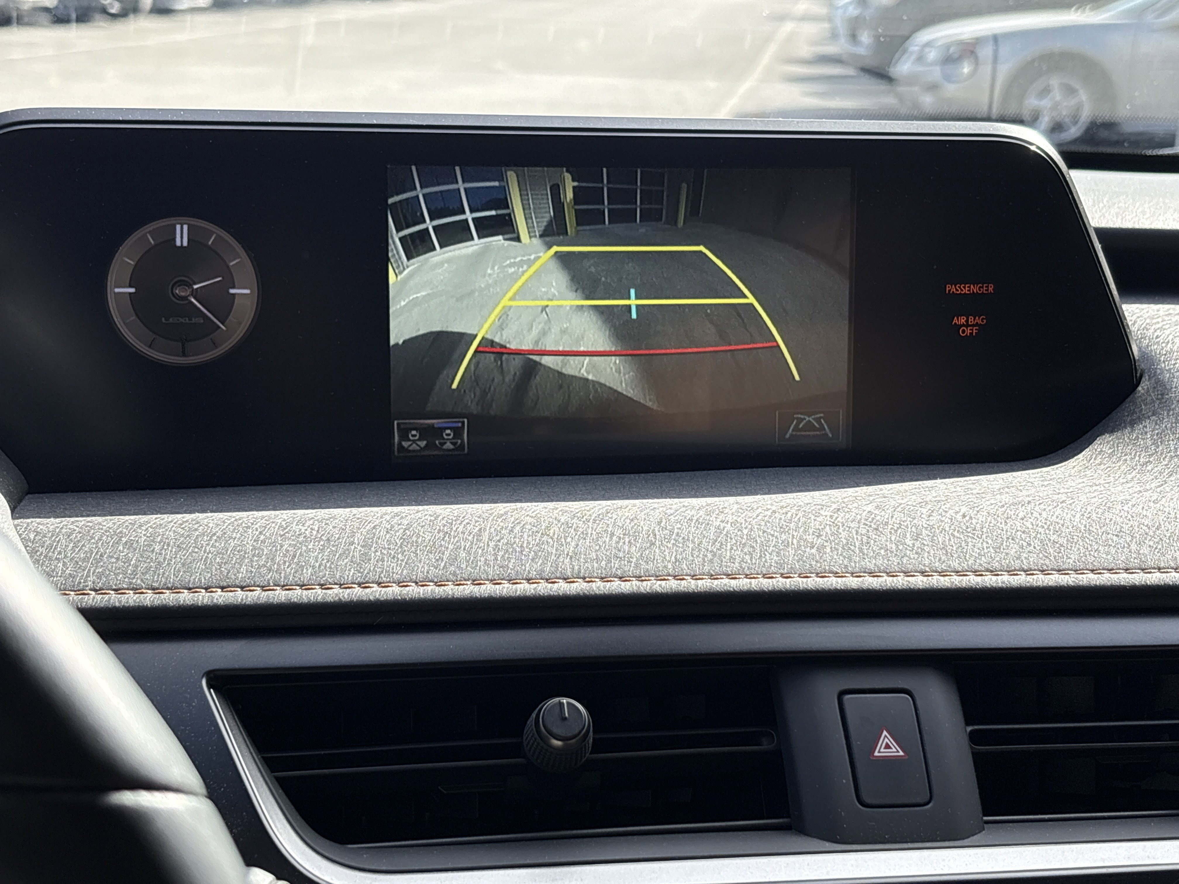 Used 2022 Lexus UX 250h w/ Premium Package image 24