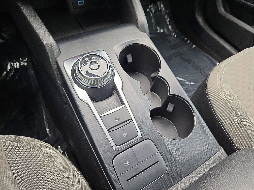 Used 2022 Ford Escape SE w/ Cold Weather Package image 31