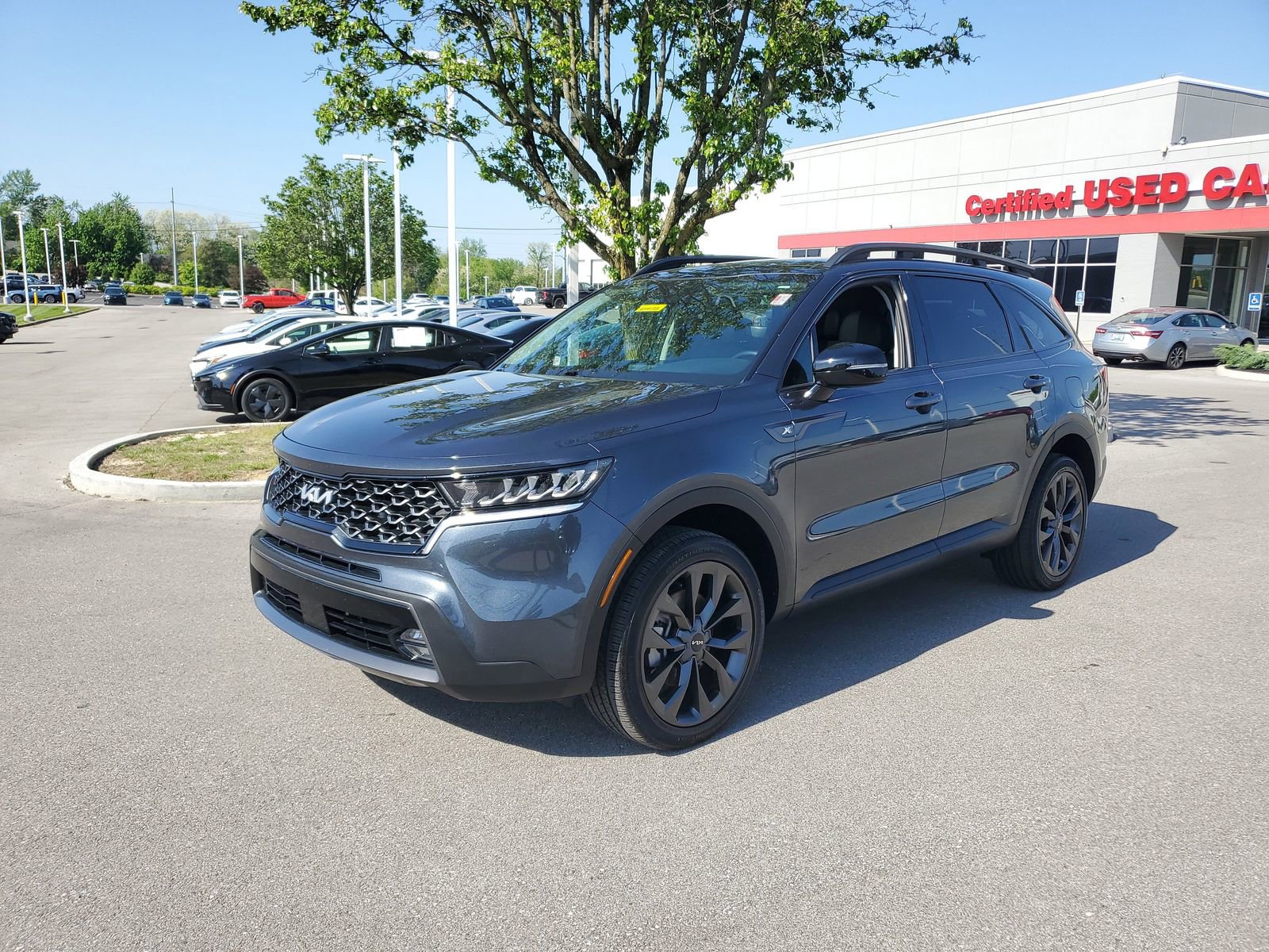 Used 2023 Kia Sorento X-Line EX AWD/4WD image 2