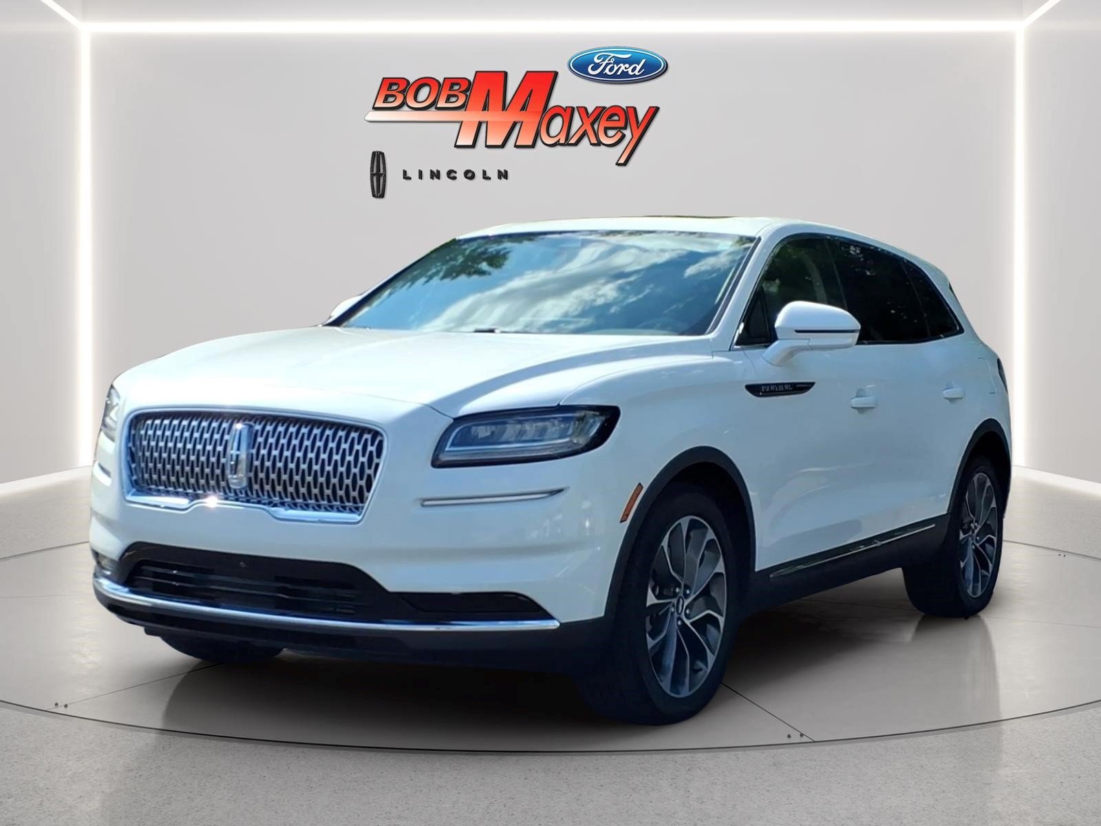 Used 2023 Lincoln Nautilus Reserve FWD video 1