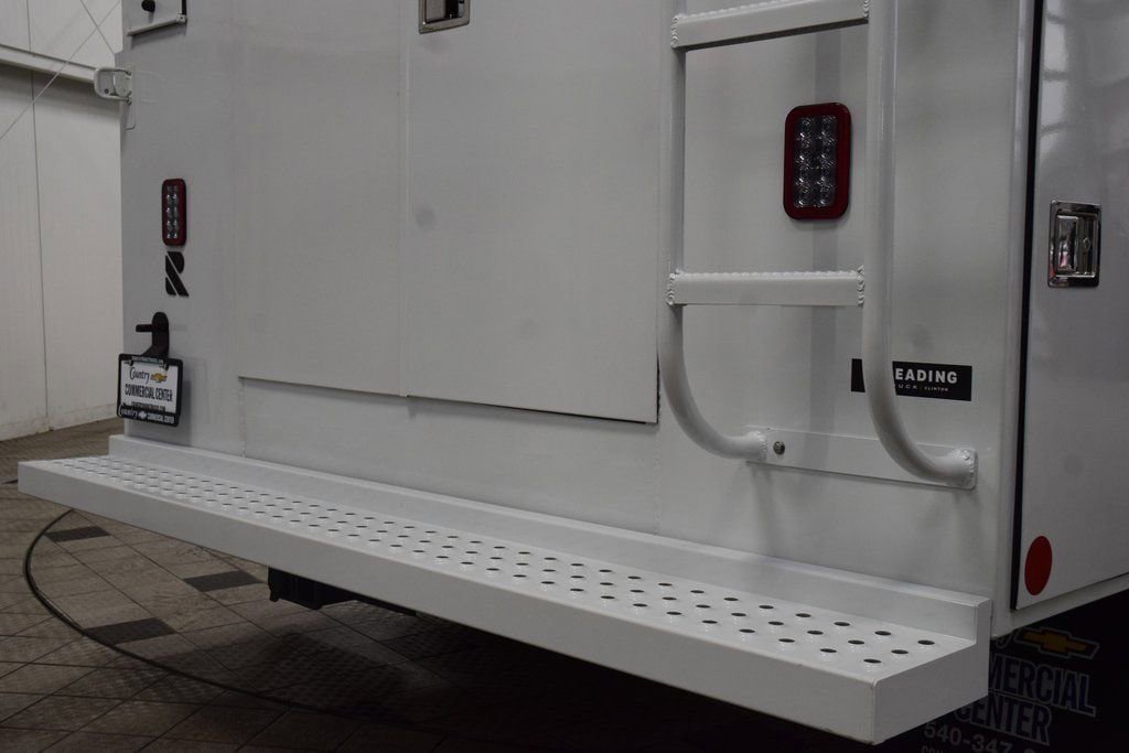 New 2026 Chevrolet Express 3500 w/ Power Convenience Package RWD image 11