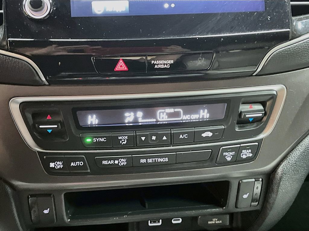 Used 2025 Honda Passport EX-L image 15