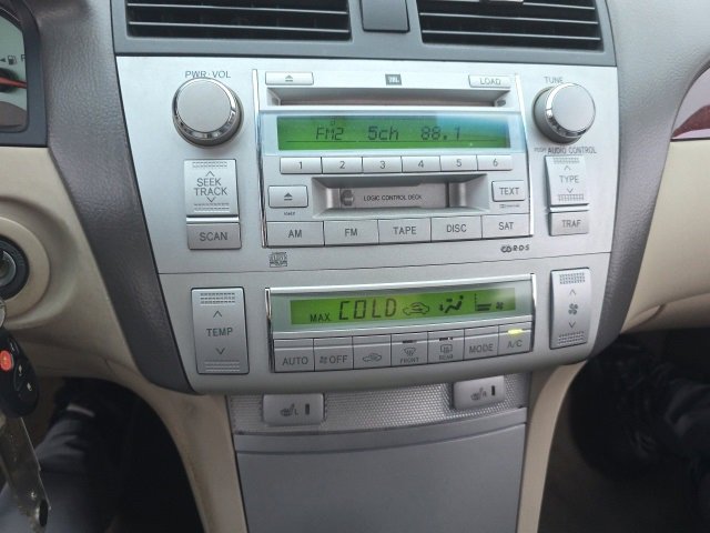 Used 2005 Toyota Solara SLE image 19