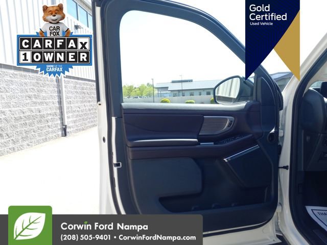 Used 2025 Ford Expedition Platinum w/ Platinum Ultimate Package image 12